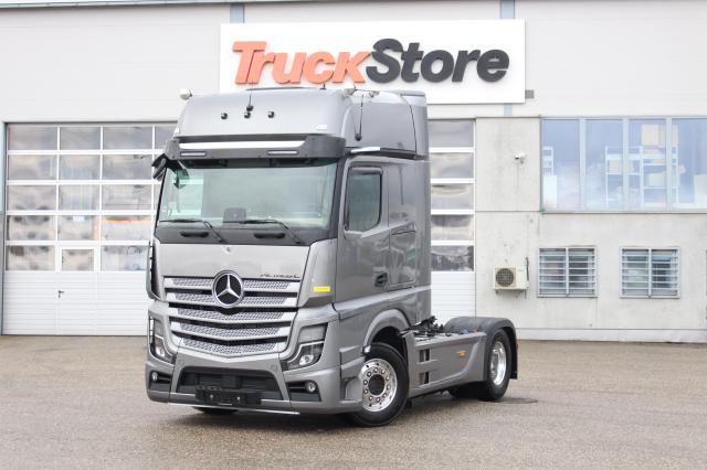 Mercedes-Benz Actros 1853 LS - Cabeza tractora: foto 1 Mercedes-Benz Actros 1853 LS - Cabeza tractora: foto 1