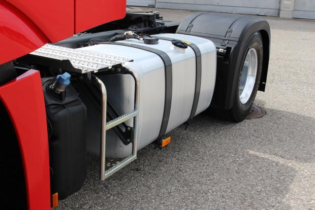 Mercedes-Benz Actros 1863LS NEUZUSTAND - Cabeza tractora: foto 4 Mercedes-Benz Actros 1863LS NEUZUSTAND - Cabeza tractora: foto 4