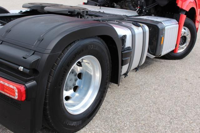 Mercedes-Benz Actros 1863LS NEUZUSTAND - Cabeza tractora: foto 5 Mercedes-Benz Actros 1863LS NEUZUSTAND - Cabeza tractora: foto 5
