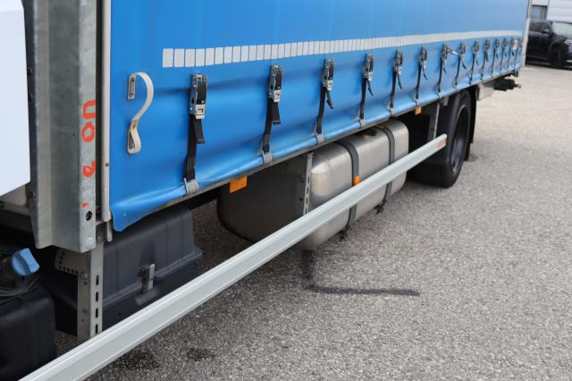 Mercedes-Benz Actros 1833 L nR - Camión lona: foto 4 Mercedes-Benz Actros 1833 L nR - Camión lona: foto 4