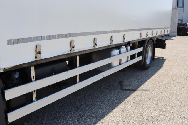 Mercedes-Benz Antos 1836L - Camión caja abierta: foto 4 Mercedes-Benz Antos 1836L - Camión caja abierta: foto 4