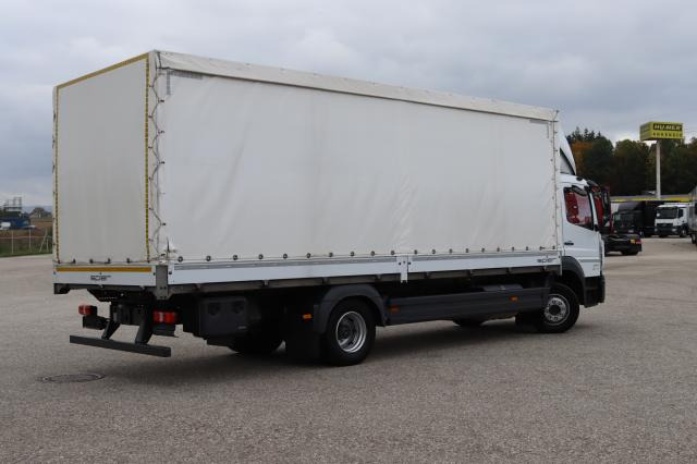 Mercedes-Benz Atego 1224 L - Camión lona: foto 3 Mercedes-Benz Atego 1224 L - Camión lona: foto 3