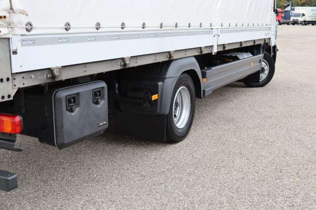Mercedes-Benz Atego 1224 L - Camión lona: foto 5 Mercedes-Benz Atego 1224 L - Camión lona: foto 5