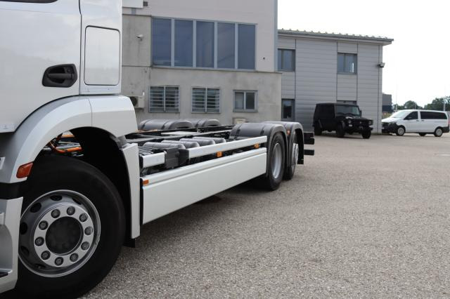Mercedes-Benz eActros 400 L - Camión chasis: foto 3 Mercedes-Benz eActros 400 L - Camión chasis: foto 3