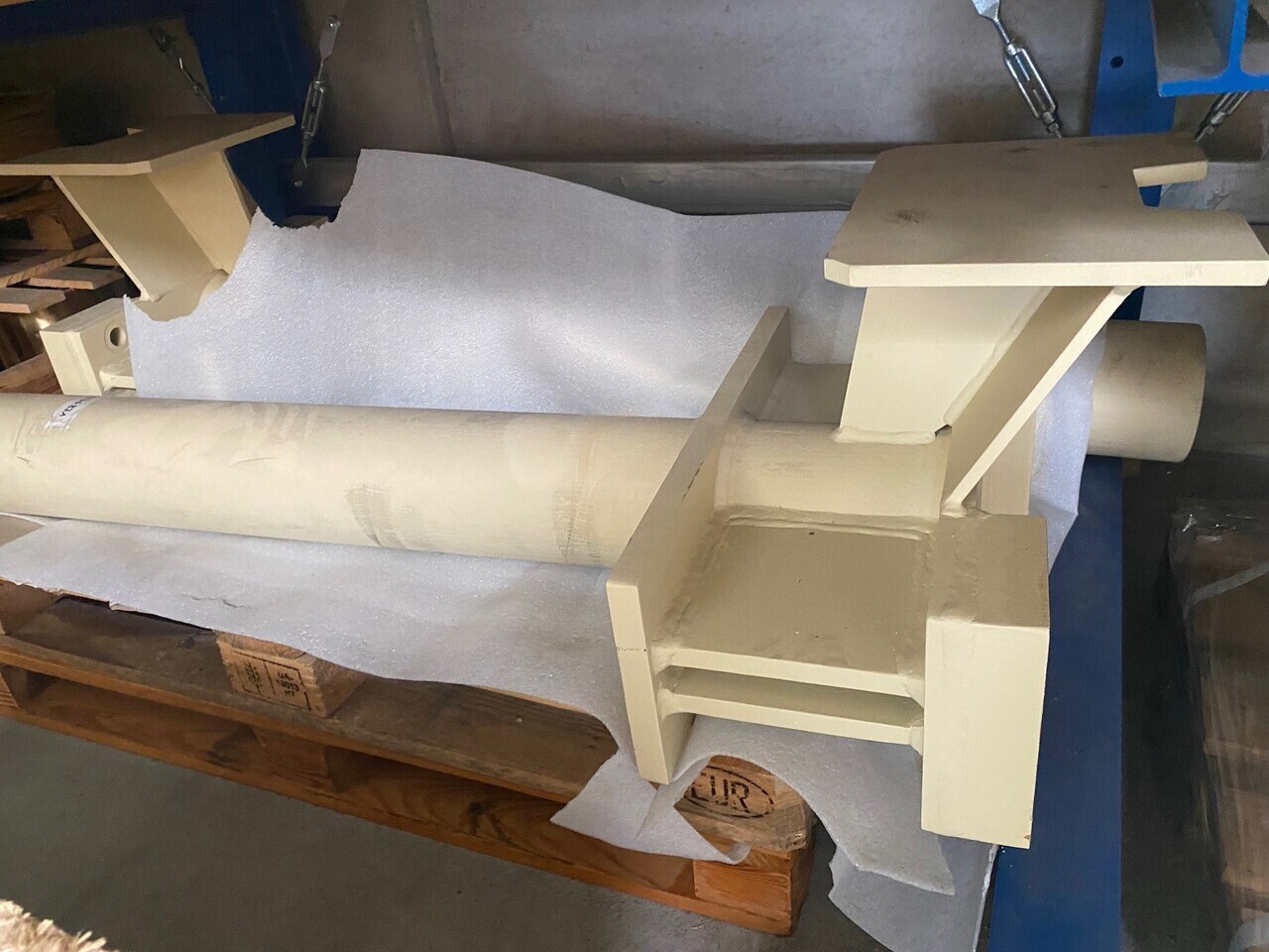 O&K Terex RH90 Cat 6018 Spacer piece 1976831 4019584 535-3239 - Recambio para Camión: foto 1 O&K Terex RH90 Cat 6018 Spacer piece 1976831 4019584 535-3239 - Recambio para Camión: foto 1