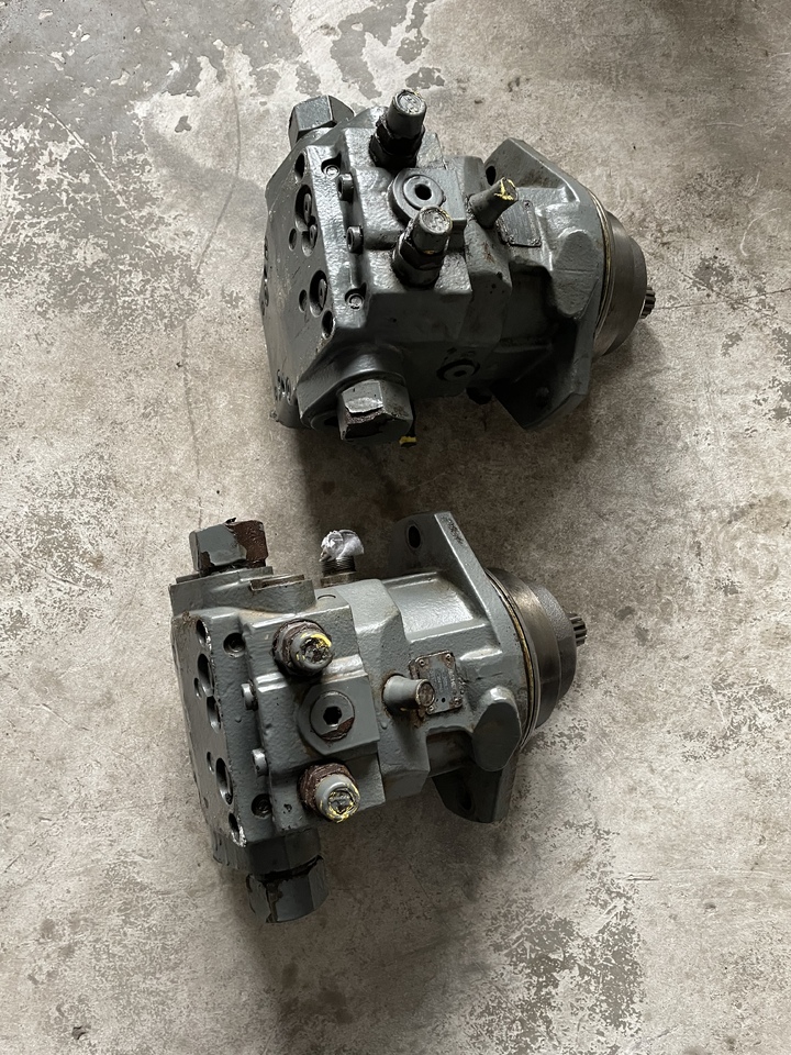LIEBHERR - Motor hidráulico para Excavadora de cadenas: foto 2 LIEBHERR - Motor hidráulico para Excavadora de cadenas: foto 2