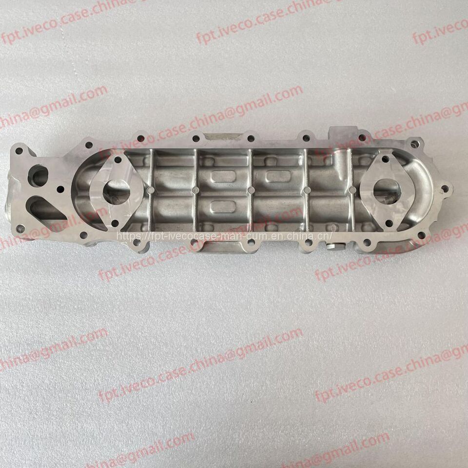 FPT IVECO CASE Cursor11 F3GFE613A B001 5801863562 HEAT EXCHANGER COVER 5801515988 - Motor y piezas: foto 2 FPT IVECO CASE Cursor11 F3GFE613A B001 5801863562 HEAT EXCHANGER COVER 5801515988 - Motor y piezas: foto 2