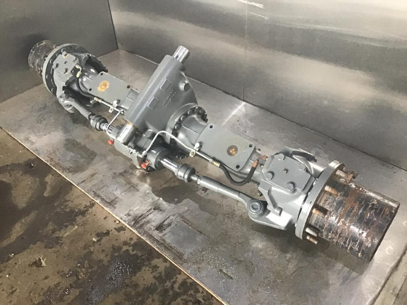 Liebherr A904C Li / A920 / A922 RAIL / A924 RAIL / LH24 M / A900C - Eje delantero: foto 3 Liebherr A904C Li / A920 / A922 RAIL / A924 RAIL / LH24 M / A900C - Eje delantero: foto 3