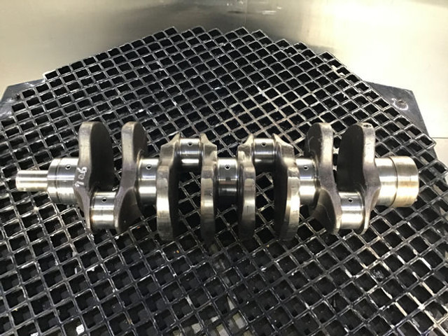 Liebherr Crankshaft D904/D914 - Cigüeñal: foto 2 Liebherr Crankshaft D904/D914 - Cigüeñal: foto 2