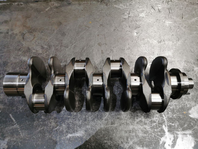 Liebherr Crankshaft D934L - Cigüeñal: foto 1 Liebherr Crankshaft D934L - Cigüeñal: foto 1