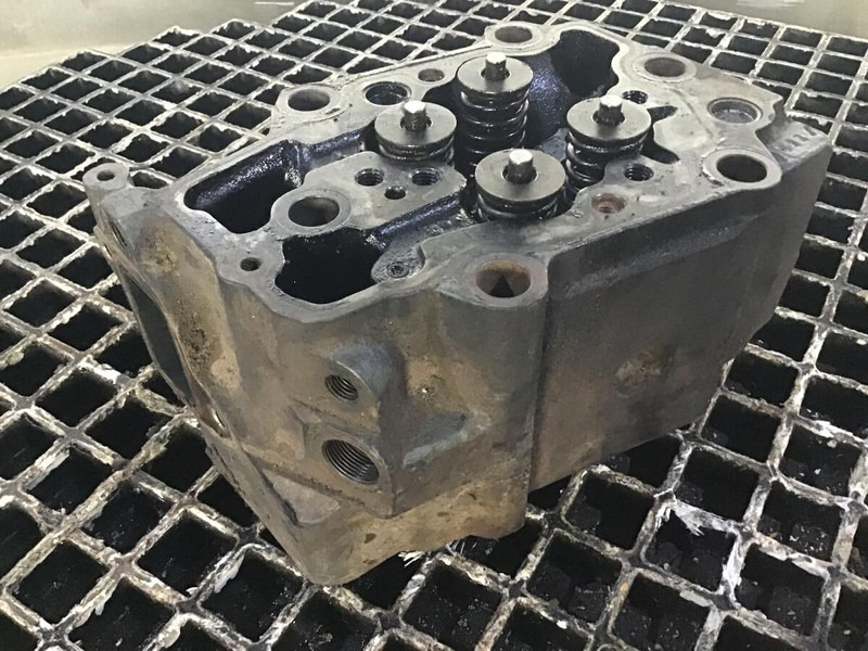 Liebherr Cylinderhead - Bloque de cilindros: foto 2 Liebherr Cylinderhead - Bloque de cilindros: foto 2