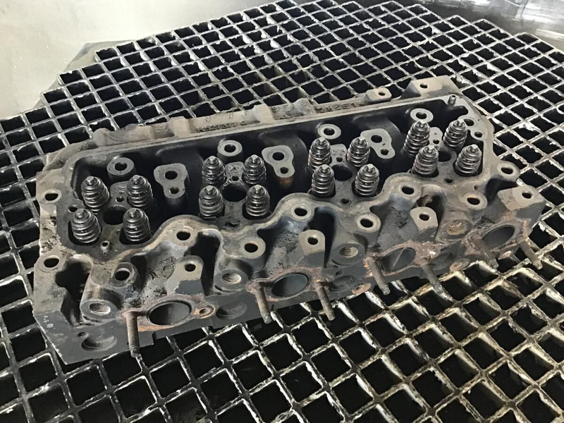 Liebherr Cylinderhead - Bloque de cilindros: foto 2 Liebherr Cylinderhead - Bloque de cilindros: foto 2