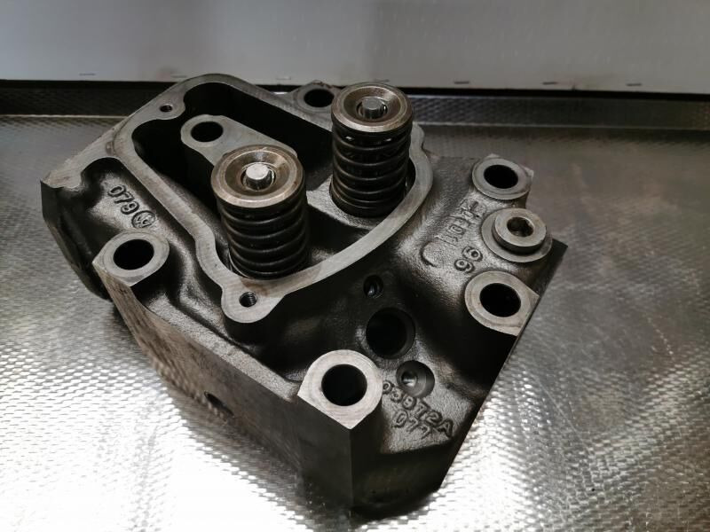 Liebherr Cylinderhead - Bloque de cilindros: foto 3 Liebherr Cylinderhead - Bloque de cilindros: foto 3