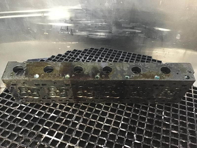 Liebherr Cylinderhead - Bloque de cilindros: foto 3 Liebherr Cylinderhead - Bloque de cilindros: foto 3