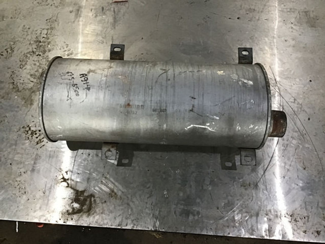 Liebherr Exhaust Silencer - Silenciador: foto 1 Liebherr Exhaust Silencer - Silenciador: foto 1