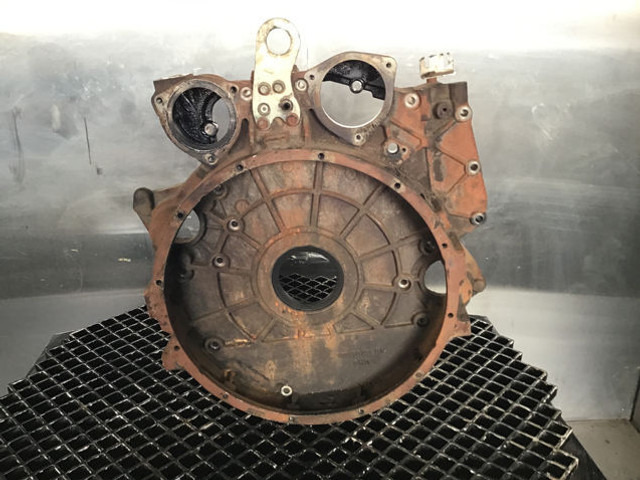 Liebherr Flywheel Housing - Volante de inercia: foto 3 Liebherr Flywheel Housing - Volante de inercia: foto 3