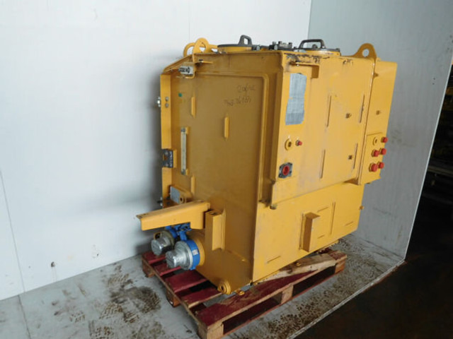 Liebherr Hydraulic Tank - Depósito hidráulico: foto 1 Liebherr Hydraulic Tank - Depósito hidráulico: foto 1