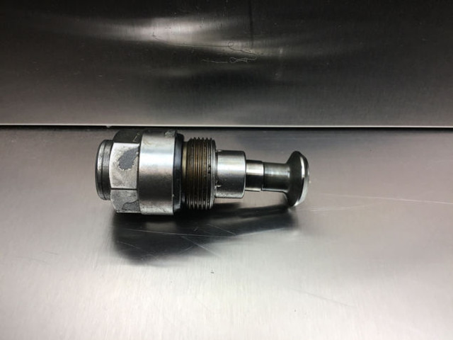 Liebherr Non-Return Valve - Motor y piezas: foto 1 Liebherr Non-Return Valve - Motor y piezas: foto 1
