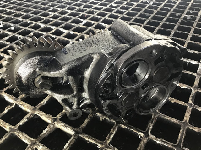 Bomba de aceite Liebherr Oil Pump: foto 7