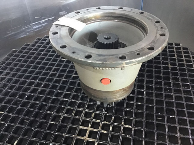 Liebherr Output Shaft Housing - Cubo: foto 4 Liebherr Output Shaft Housing - Cubo: foto 4