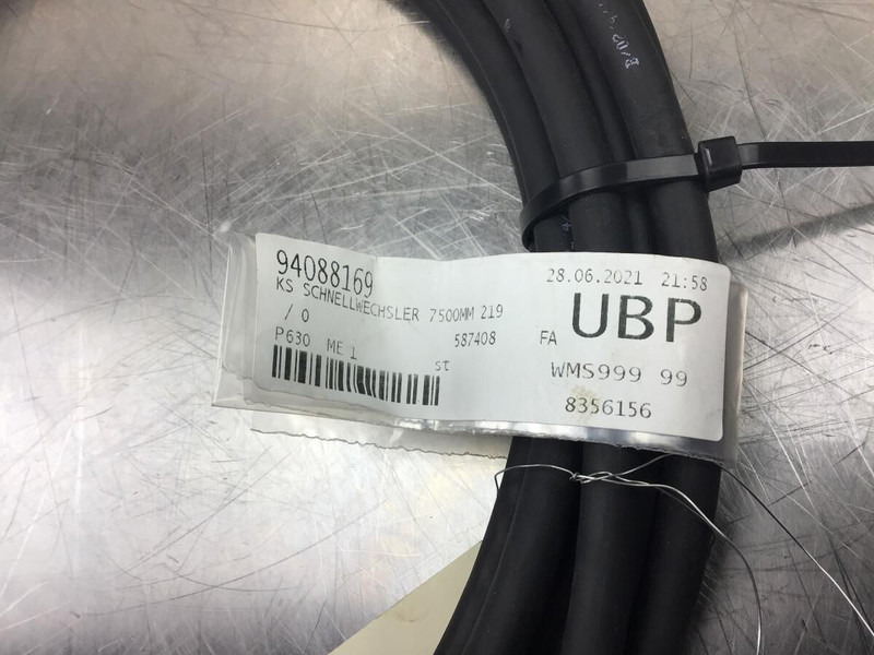 Liebherr R914B / R926 K-LC / R946 NLC / A904C Li / A904 Li / A900C Li / A900B Li / A316 Li / A314 Li / A312 Li / A934C Li / A924C Li / A9 - Cables/ Alambres: foto 3 Liebherr R914B / R926 K-LC / R946 NLC / A904C Li / A904 Li / A900C Li / A900B Li / A316 Li / A314 Li / A312 Li / A934C Li / A924C Li / A9 - Cables/ Alambres: foto 3