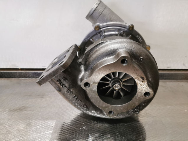 Turbocompresor Liebherr Turbocharger K27: foto 11