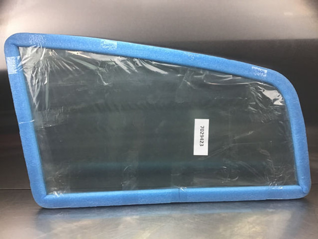 Liebherr Window Glass - Ventana y piezas: foto 1 Liebherr Window Glass - Ventana y piezas: foto 1