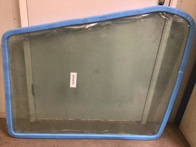 Liebherr Window Glass - Ventana y piezas: foto 1 Liebherr Window Glass - Ventana y piezas: foto 1