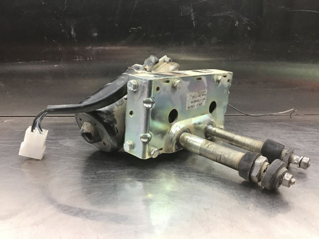 Liebherr Wiper Motor - Limpiaparabrisas: foto 2 Liebherr Wiper Motor - Limpiaparabrisas: foto 2