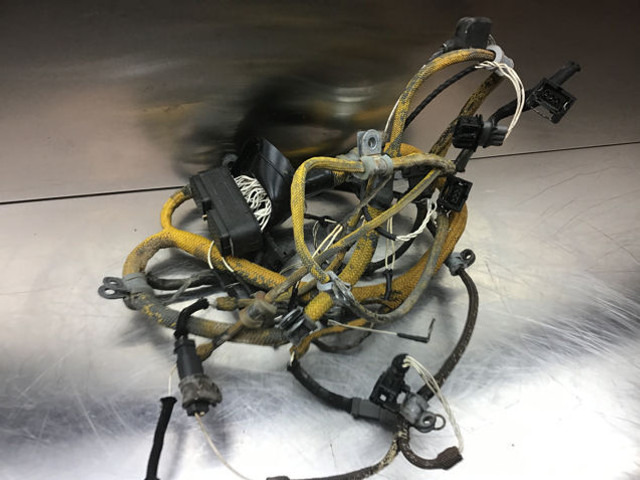 Liebherr Wiring Harness - Cables/ Alambres: foto 3 Liebherr Wiring Harness - Cables/ Alambres: foto 3