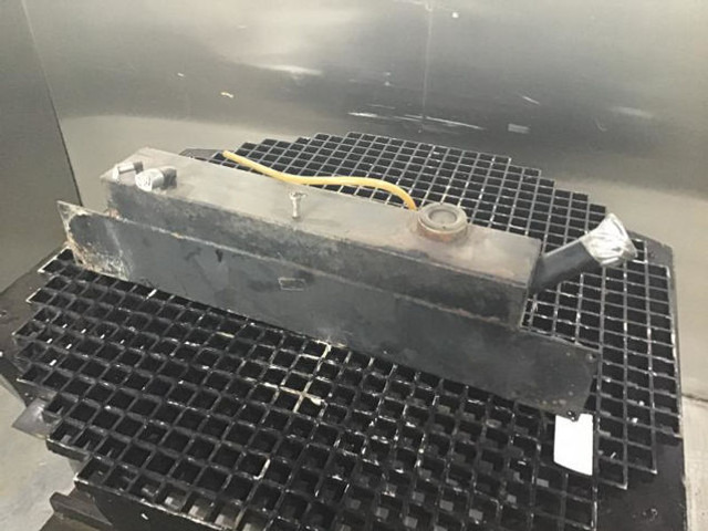 Recambio Liebherr Equalizing Reservoir: foto 9