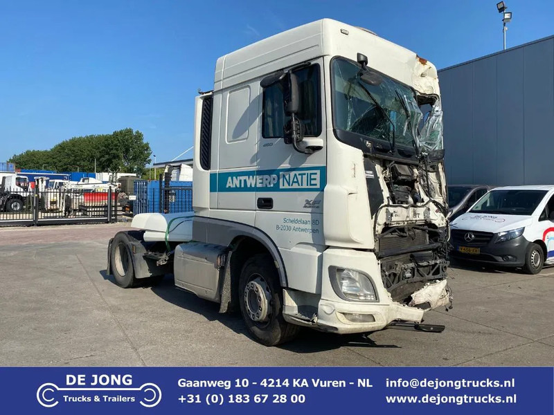 DAF XF 106.460 SC / Damaged / Stand Airco - Cabeza tractora: foto 1 DAF XF 106.460 SC / Damaged / Stand Airco - Cabeza tractora: foto 1