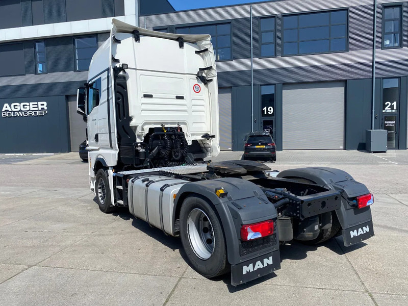 MAN TGX 18.510 / Intarder / 2x Tank - Cabeza tractora: foto 4 MAN TGX 18.510 / Intarder / 2x Tank - Cabeza tractora: foto 4