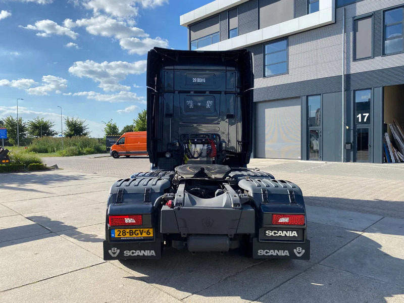 Scania R520 V8 / 6x2/4 / Retarder / Full air suspension / Steering Axle - Cabeza tractora: foto 5 Scania R520 V8 / 6x2/4 / Retarder / Full air suspension / Steering Axle - Cabeza tractora: foto 5