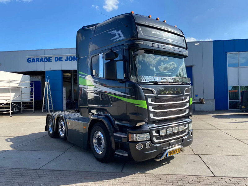 Scania R520 V8 / 6x2/4 / Retarder / Full air suspension / Steering Axle - Cabeza tractora: foto 3 Scania R520 V8 / 6x2/4 / Retarder / Full air suspension / Steering Axle - Cabeza tractora: foto 3