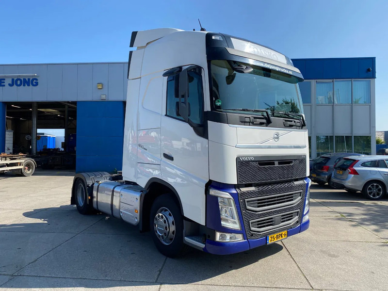Volvo FH 13.460 Globetrotter / I-Save - Cabeza tractora: foto 3 Volvo FH 13.460 Globetrotter / I-Save - Cabeza tractora: foto 3