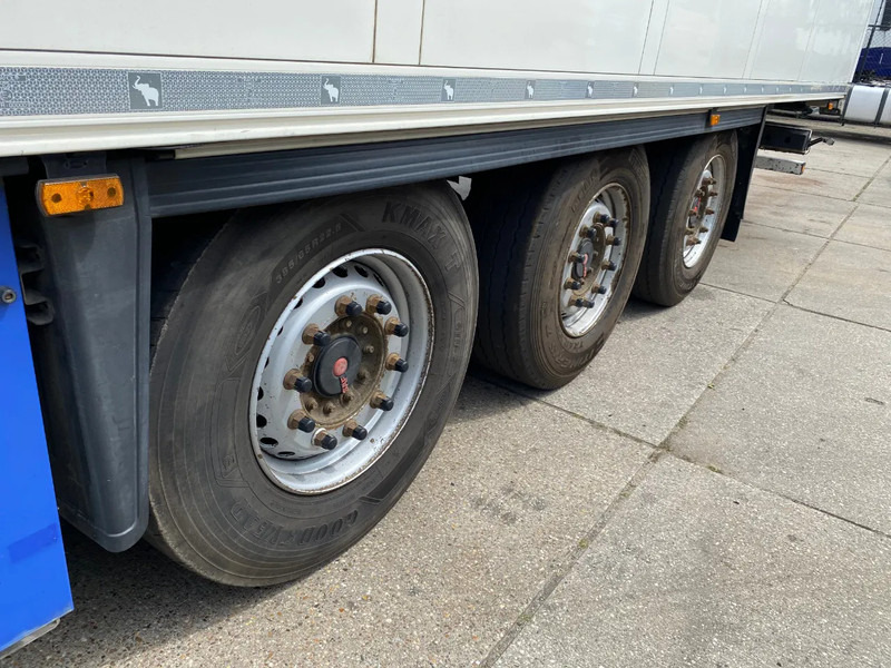 Semirremolque frigorífico Schmitz Cargobull SCB*3SB Frigo / Vector 1550 / SAF + Disc: foto 8 Semirremolque frigorífico Schmitz Cargobull SCB*3SB Frigo / Vector 1550 / SAF + Disc: foto 8