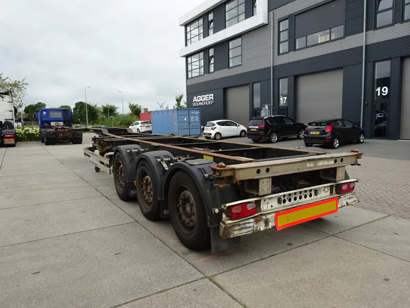 Schmitz Cargobull SCF 27 / SAF + Disc / 1x Extendable / 1x Lift Axle - Semirremolque portacontenedore/ Intercambiable: foto 3 Schmitz Cargobull SCF 27 / SAF + Disc / 1x Extendable / 1x Lift Axle - Semirremolque portacontenedore/ Intercambiable: foto 3