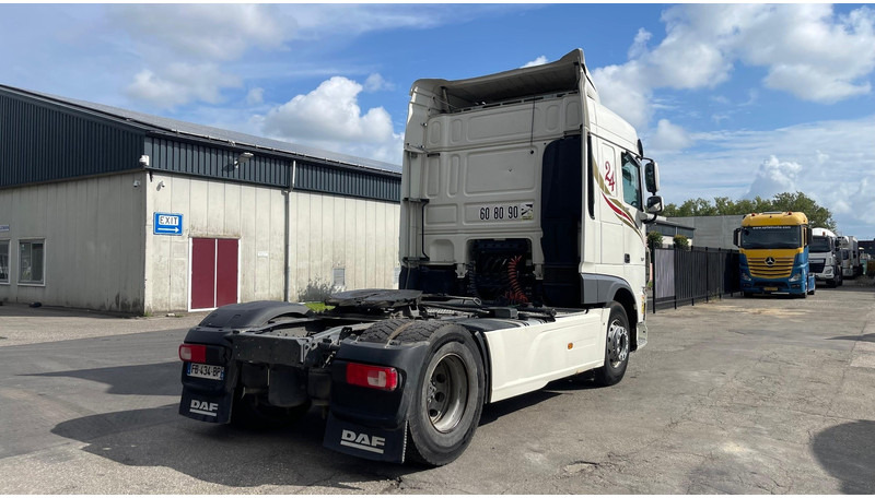 DAF XF 530 Retarder+ Kipperhydrauliek+ koelkast - Cabeza tractora: foto 5 DAF XF 530 Retarder+ Kipperhydrauliek+ koelkast - Cabeza tractora: foto 5