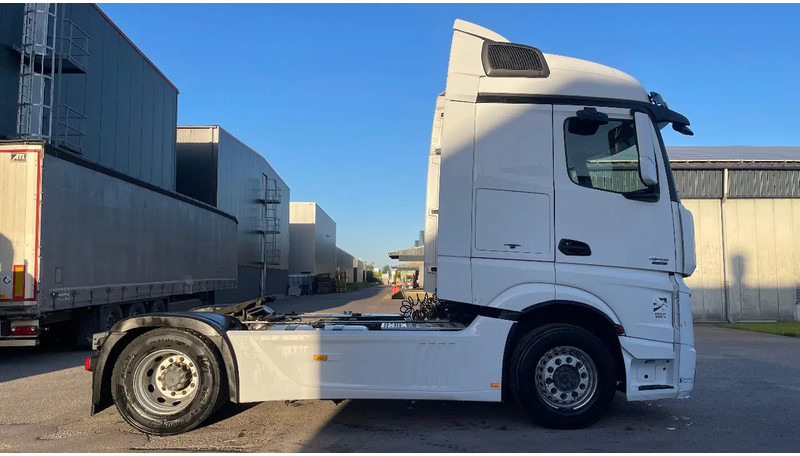 Mercedes-Benz Actros 1945 - Cabeza tractora: foto 4 Mercedes-Benz Actros 1945 - Cabeza tractora: foto 4