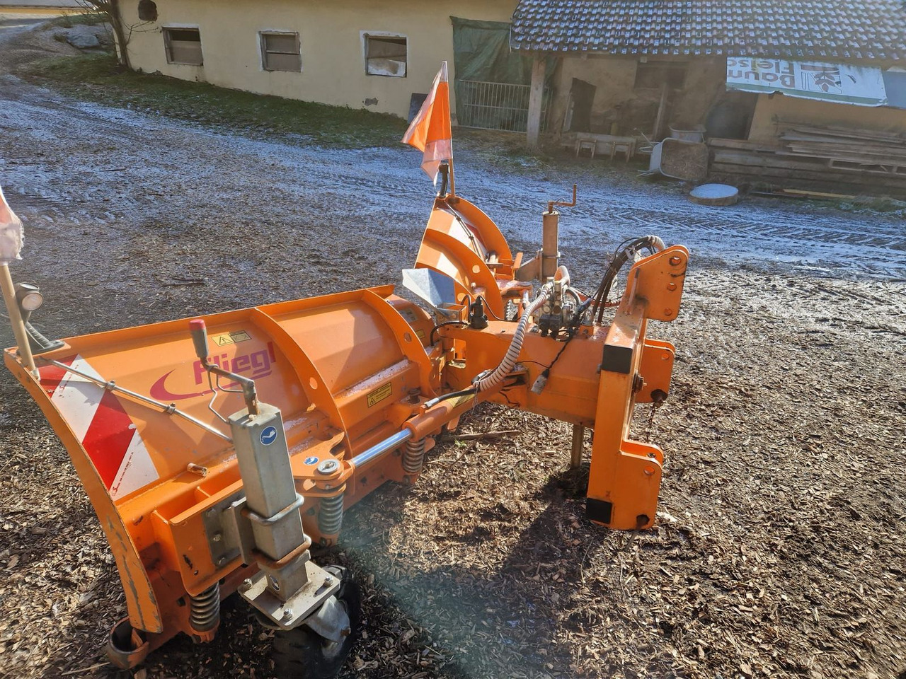 Fliegl Mammut Duplex - Cuchilla quitanieves: foto 1 Fliegl Mammut Duplex - Cuchilla quitanieves: foto 1