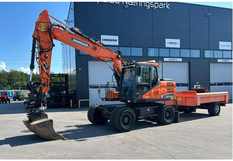 Doosan DX 140 W-5 !!SOLD!! - Excavadora de ruedas: foto 1 Doosan DX 140 W-5 !!SOLD!! - Excavadora de ruedas: foto 1