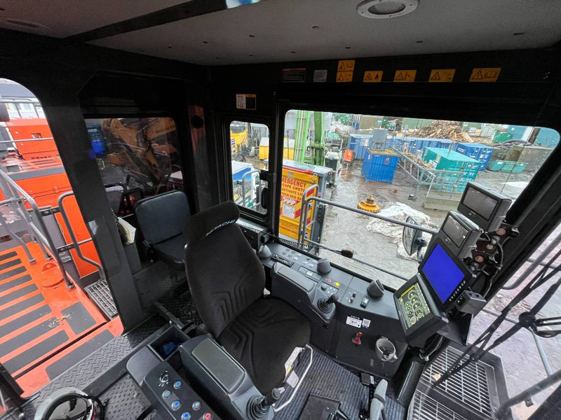 Excavadora de cadenas Hitachi EX2000-7BBH: foto 18