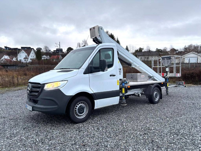 Mercedes-Benz Dino 230VTH - Camión con plataforma elevadora: foto 1 Mercedes-Benz Dino 230VTH - Camión con plataforma elevadora: foto 1