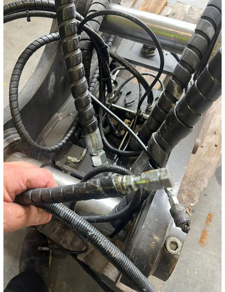 Acoplamiento rápido para Maquinaria de construcción SMP ST28 / FOC70: foto 9 Acoplamiento rápido para Maquinaria de construcción SMP ST28 / FOC70: foto 9