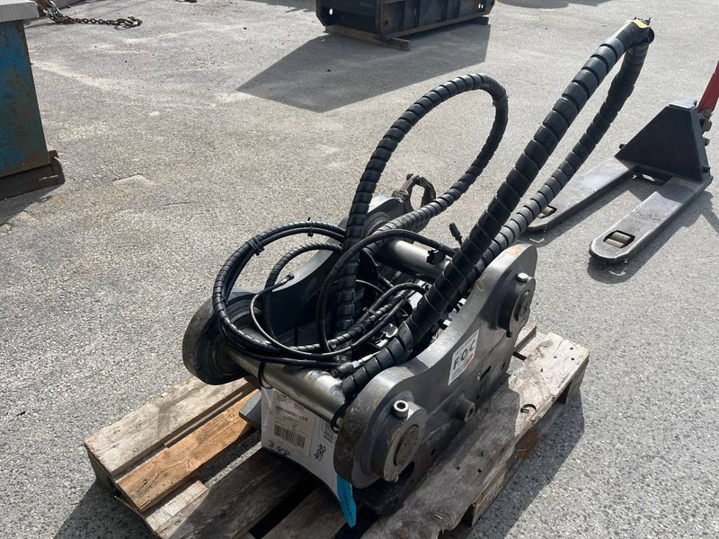 SMP ST28 / FOC70 - Acoplamiento rápido para Maquinaria de construcción: foto 5 SMP ST28 / FOC70 - Acoplamiento rápido para Maquinaria de construcción: foto 5