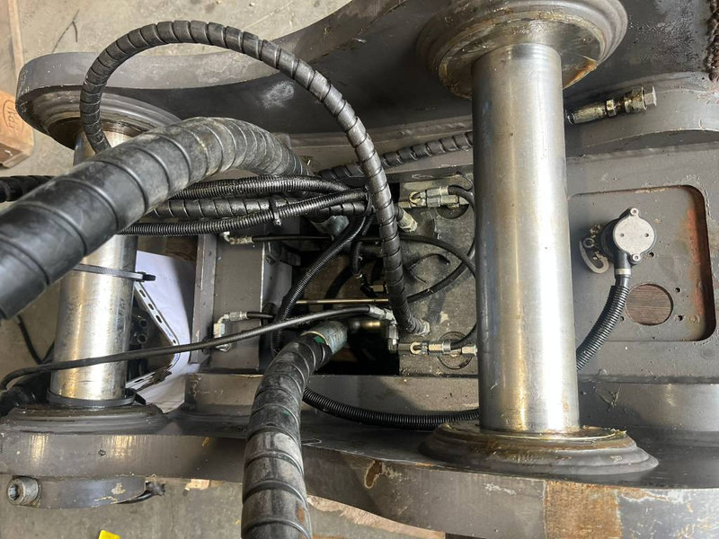 Acoplamiento rápido para Maquinaria de construcción SMP ST28 / FOC70: foto 10 Acoplamiento rápido para Maquinaria de construcción SMP ST28 / FOC70: foto 10