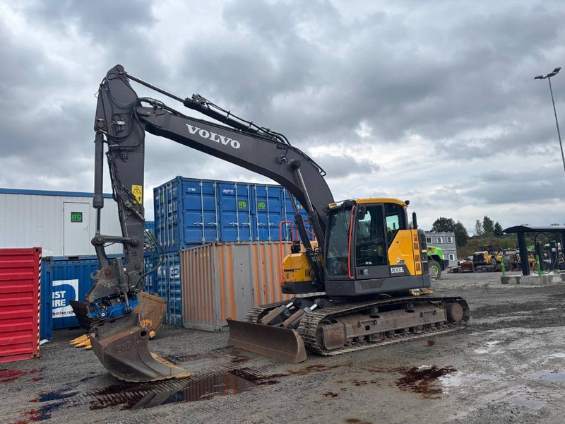 Volvo ECR 235EL - Excavadora de cadenas: foto 1 Volvo ECR 235EL - Excavadora de cadenas: foto 1