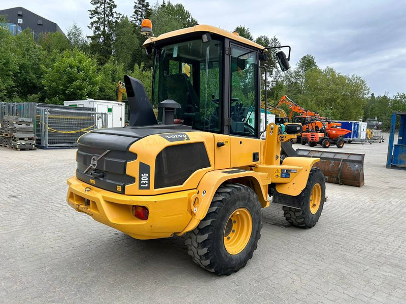 Volvo L 30 G - Cargadora de ruedas: foto 5 Volvo L 30 G - Cargadora de ruedas: foto 5