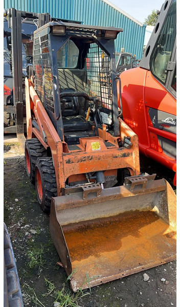 Bobcat S70 - Minicargadora: foto 2 Bobcat S70 - Minicargadora: foto 2